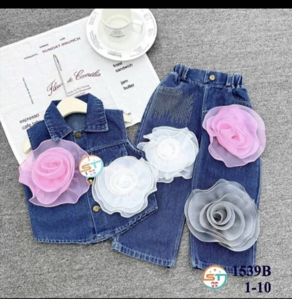 Jean on Jean flower set