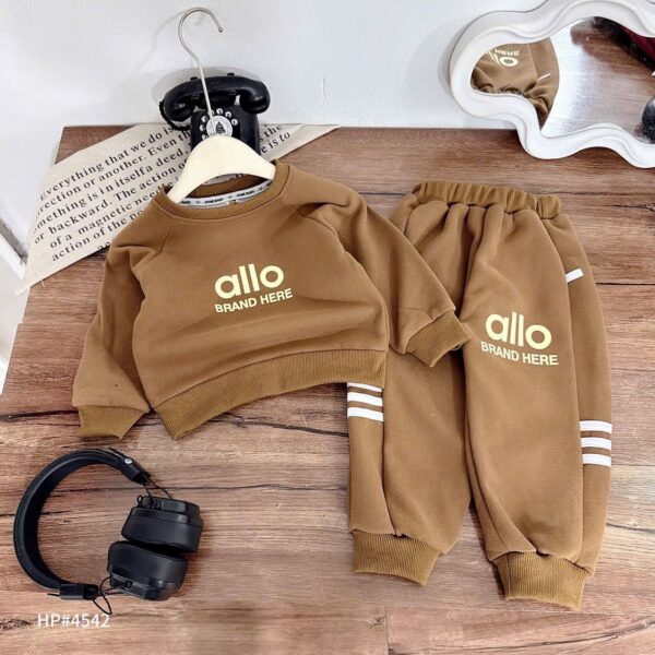 Alo 2 piece set