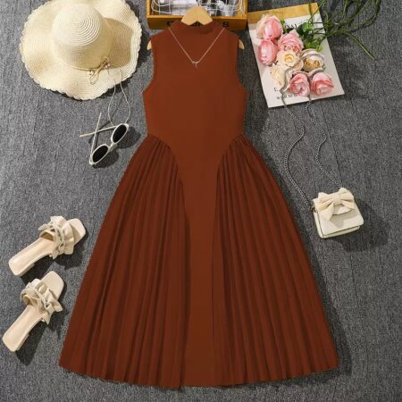 Elegant pleated wear