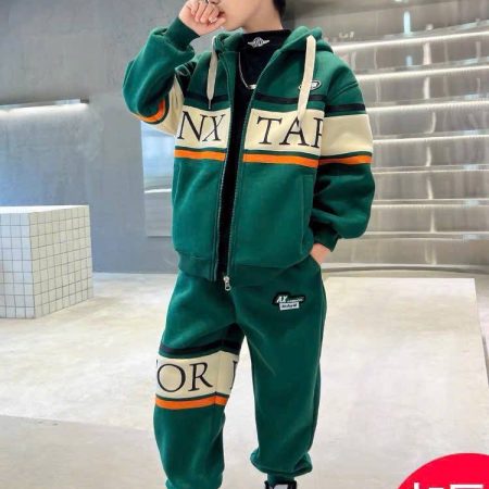 Green white hoodie set