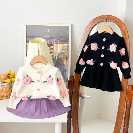 Luxury knitted wear